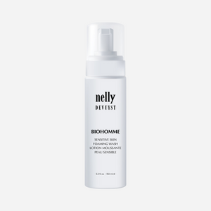 Gentle cleanser eliminating impurities while soothing sensitive skin.